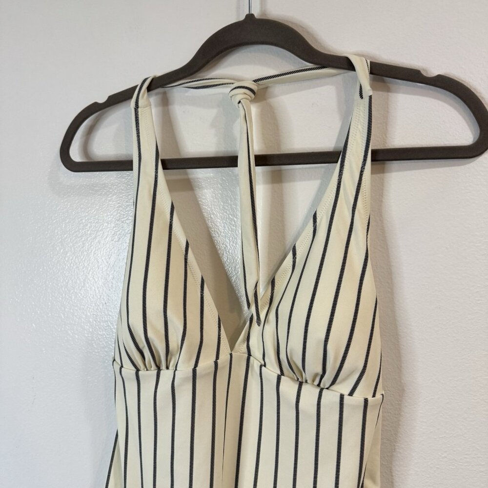 NWT Cupshe Swimsuit XXL / 2XL One Piece Alice Stripe Halter Cream Gray Padded - Picture 4 of 10